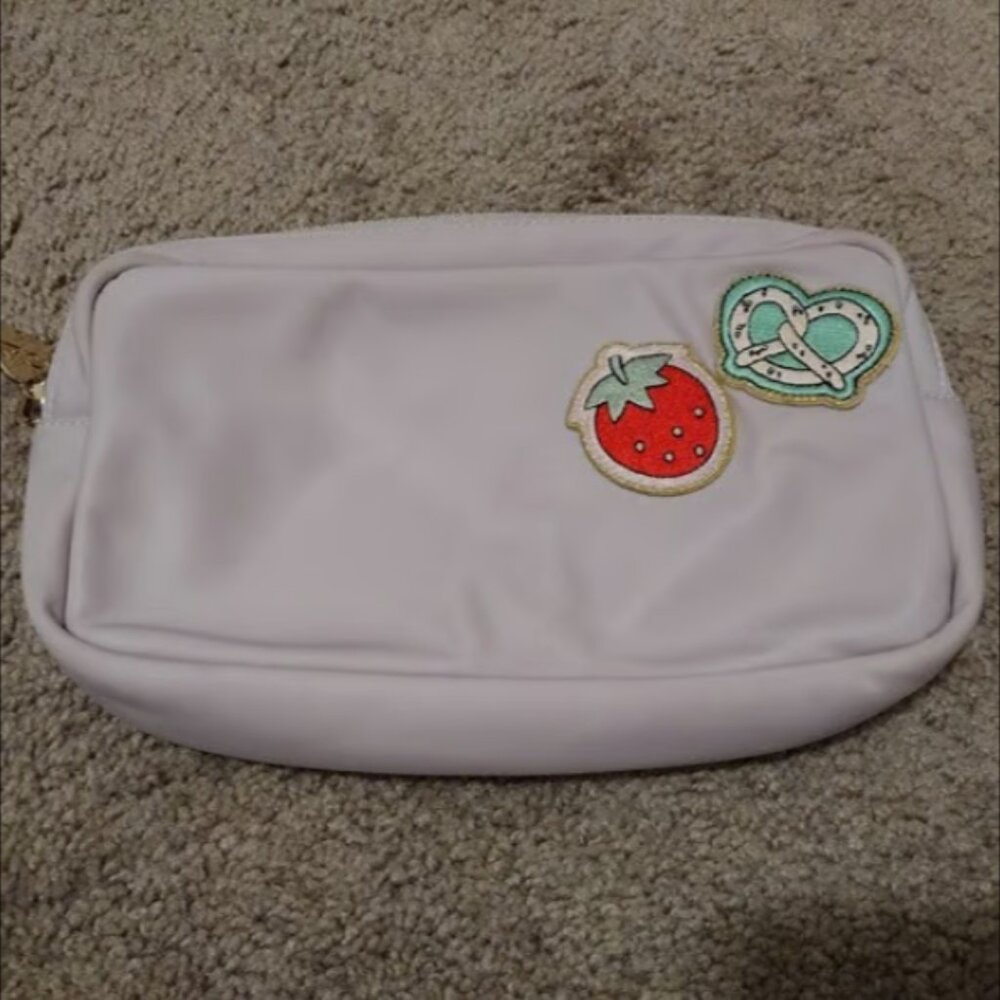 Stoney Clover Lane lilac purple small pouch w/ sewn food patches -- SEE DESCRIPT